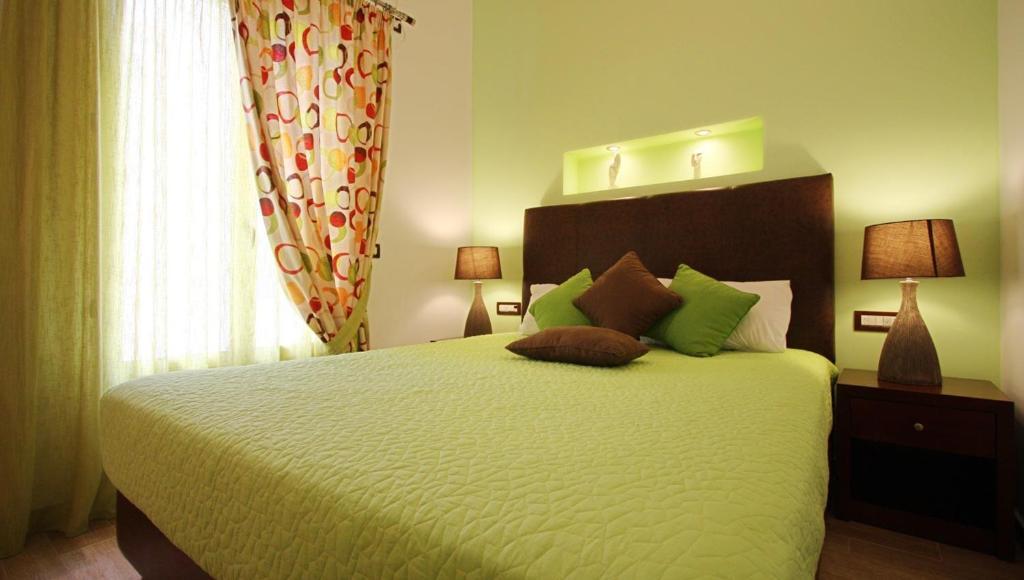 Efharis Otel Kamares  Dış mekan fotoğraf